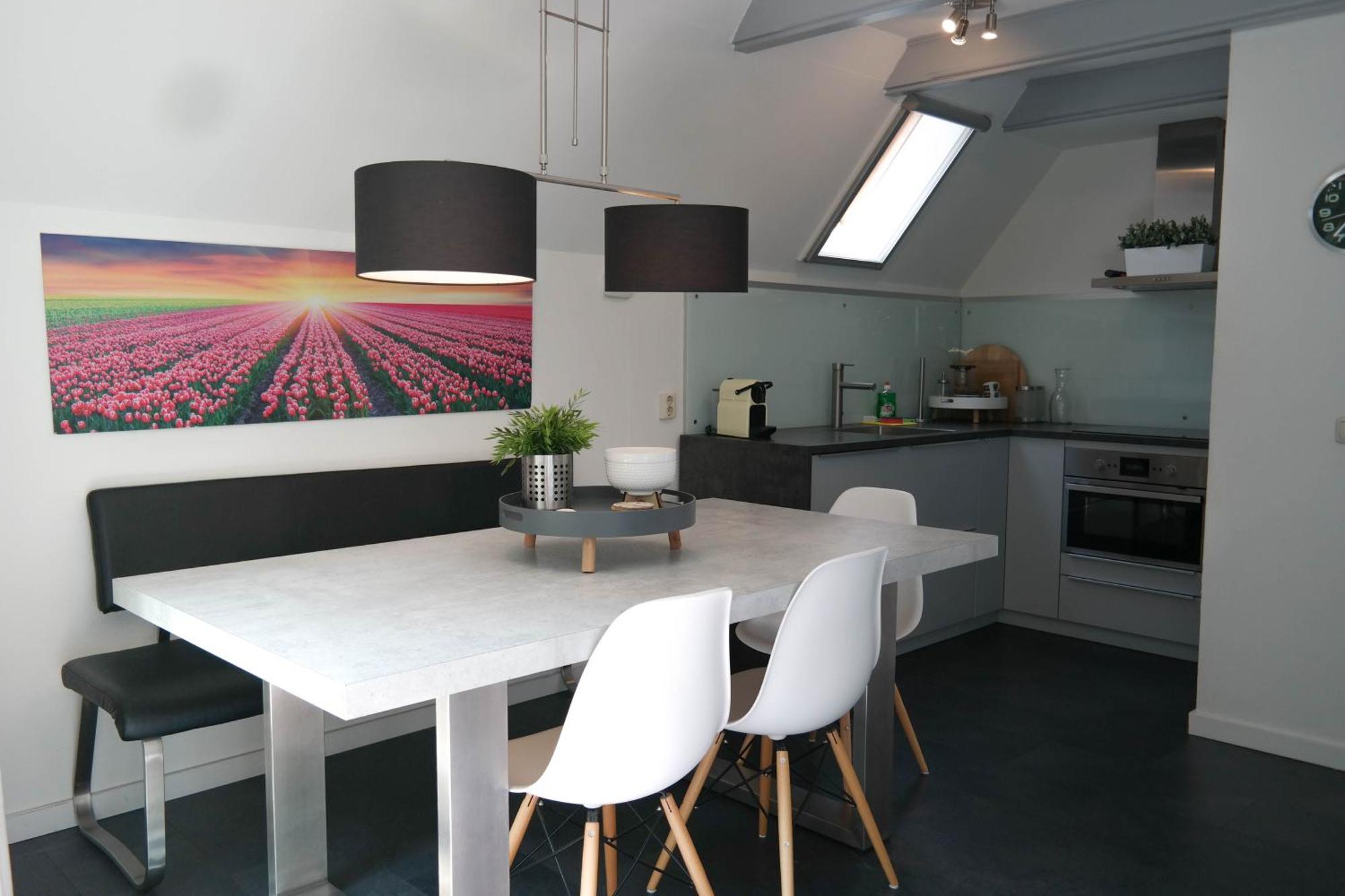 Sonnenhaus 6 Pers House With Sunny Terrace At A Typical Dutch Canal & By Lauwersmeer Lake. Anjum 외부 사진